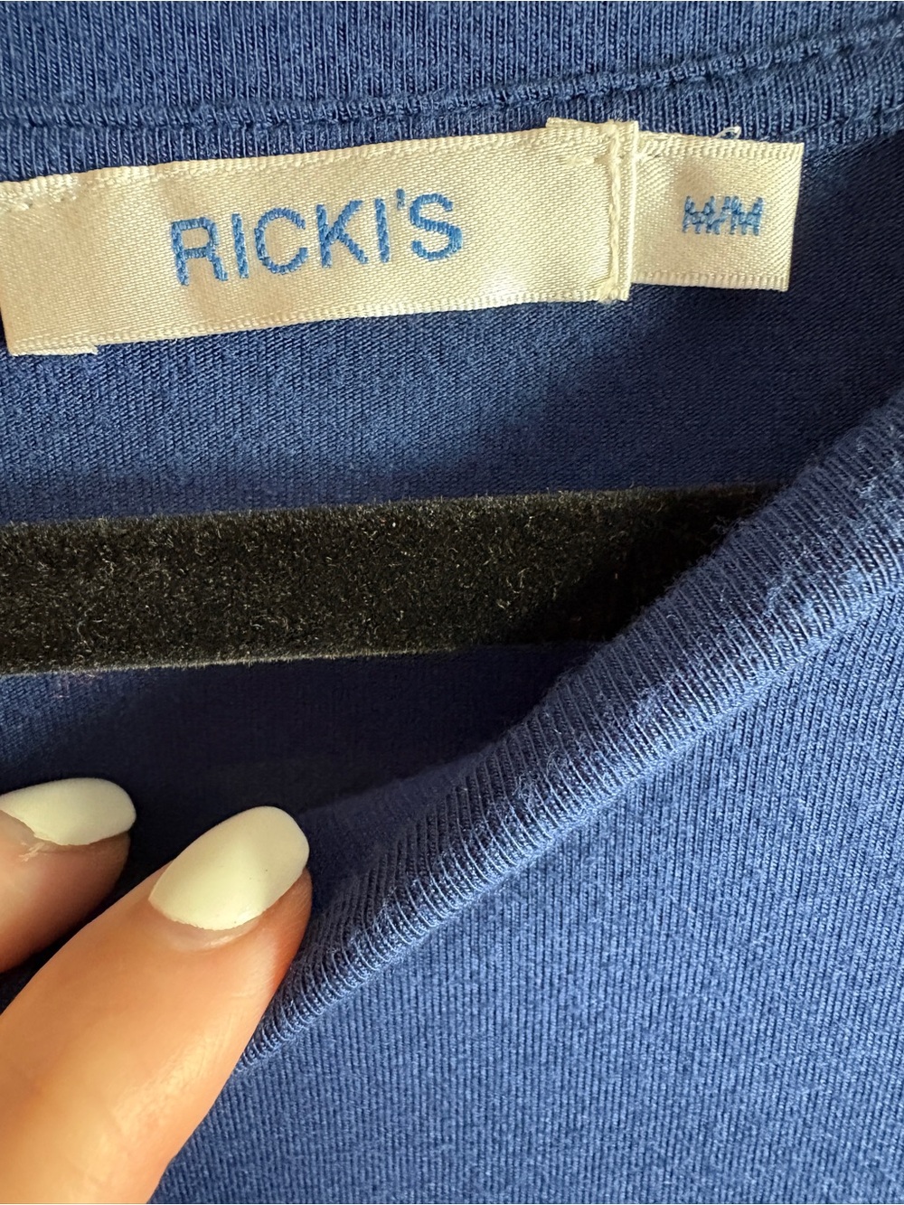 Ricki's High-Stretch Long-Sleeve Crewneck Top in Ocean Blue - Picture 4 of 5